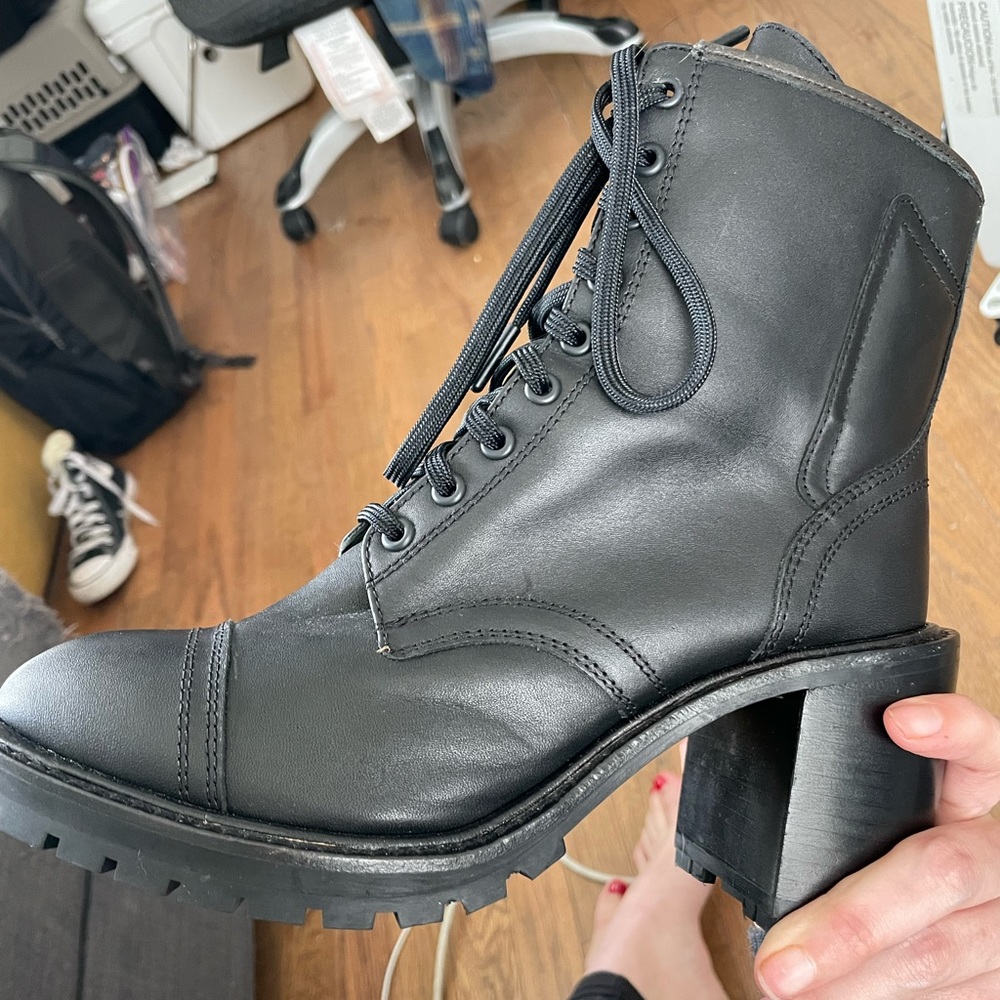 Black Thursday boots! New!